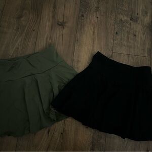 HALARA Women's Skirt Set - Black and Green